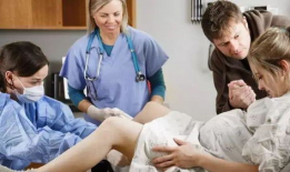 顺产过程视频,从宫缩到分娩的震撼瞬间